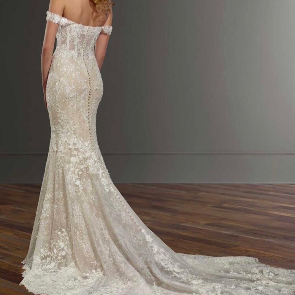 Martina Liana 1018 ivory wedding gown